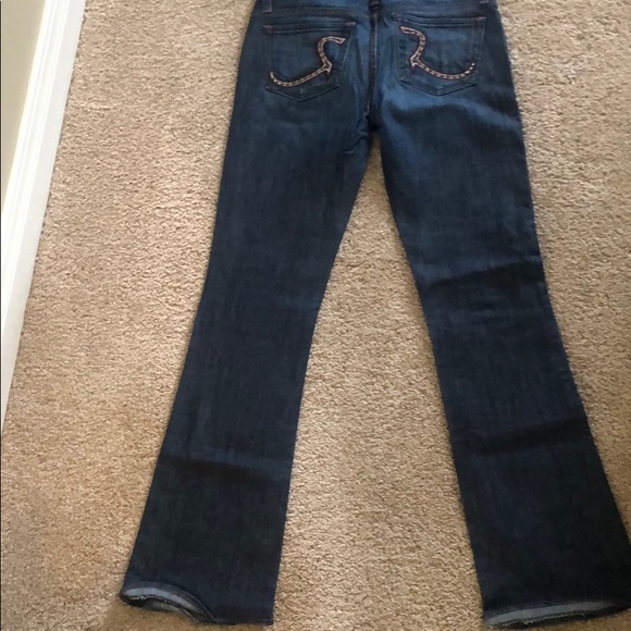 Jeans - Picture 2 of 4